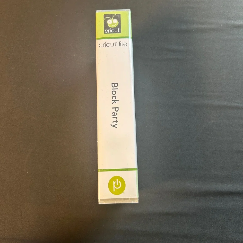 Cricut Lite Block Party barbecue Cartridge keypad overlay link status unknown